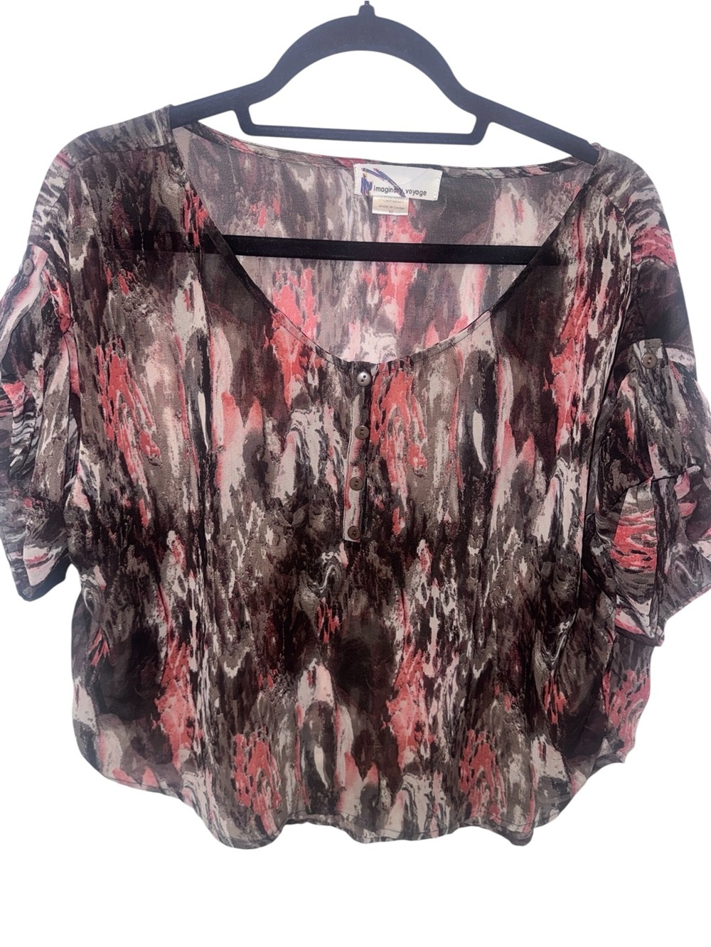 imaginary voyage Scoop Neck Blouse in Black and Coral Brushstroke Print